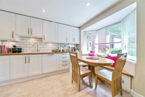 Click the photo for more details of Foxley Place, Loughton, MK5