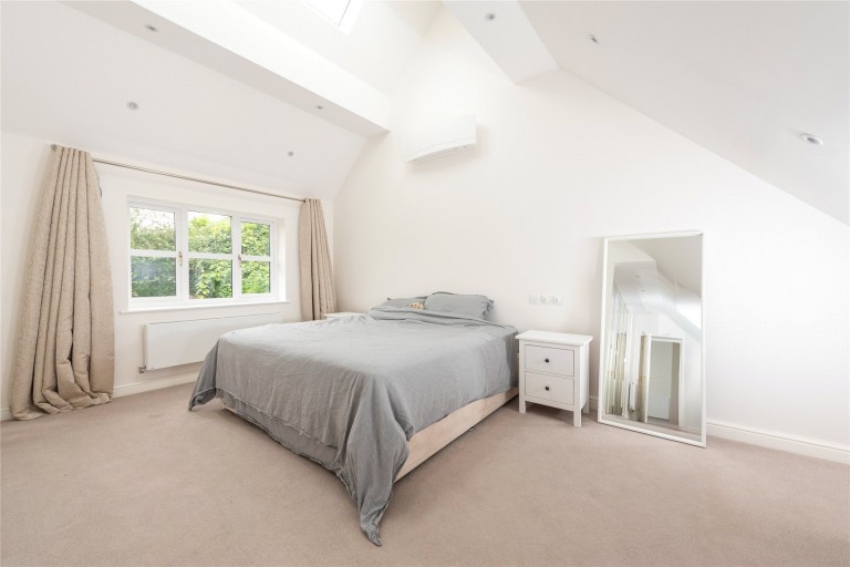 Images for Pinks Close, Loughton, MK5
