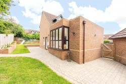 Images for Pinks Close, Loughton, MK5