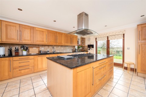 Click the photo for more details of London Road, Loughton, MK5