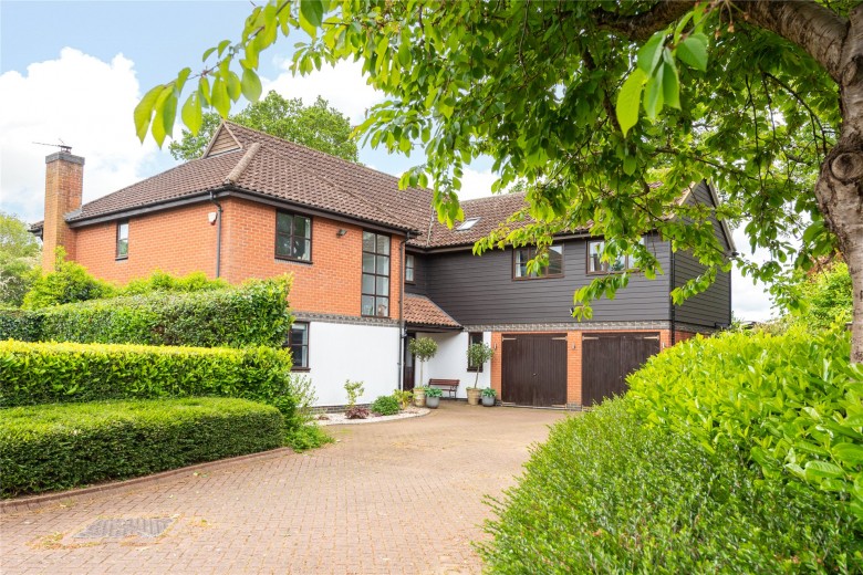 Click the photo for more details of Luttlemarsh, Walton Park, MK7