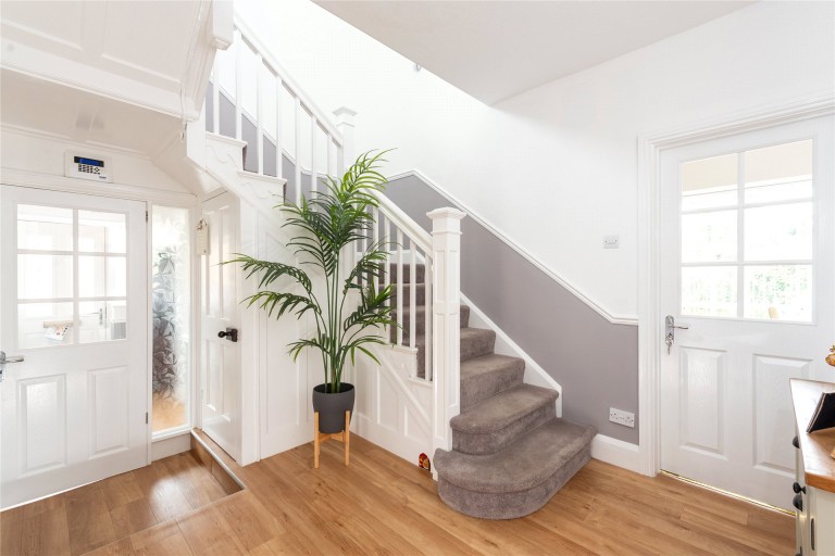 Images for Hillside Road, LU7