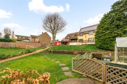 Images for Hillside Road, LU7