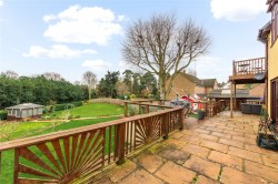 Images for Hillside Road, LU7