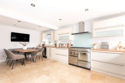 Images for Cloudberry, Walnut Tree, MK7