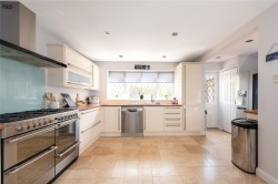 Images for Cloudberry, Walnut Tree, MK7