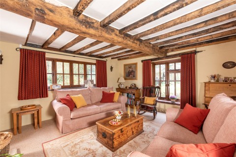 Click the photo for more details of Old School Lane, Stoke Hammond, MK17