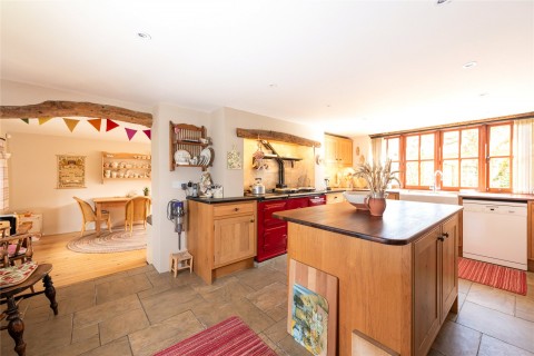 Click the photo for more details of Old School Lane, Stoke Hammond, MK17