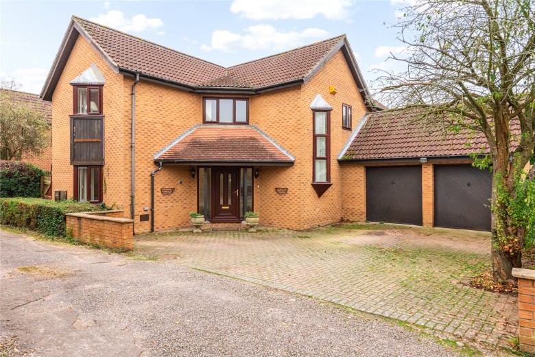 Click the photo for more details of Sandbrier Close, Walnut Tree, MK7