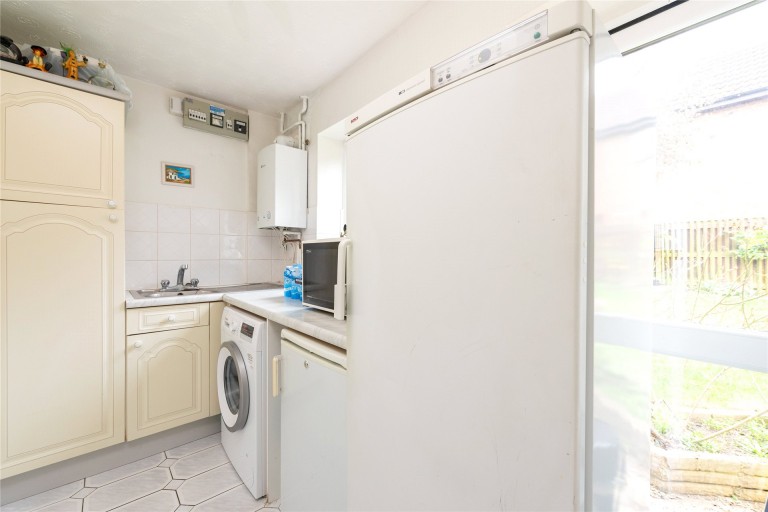 Images for Sandbrier Close, Walnut Tree, MK7