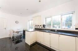 Images for Allerford Court, Furzton, MK4