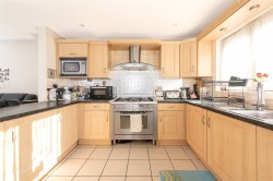 Images for Goodrington Place, Broughton, MK10