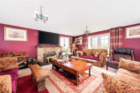 Click the photo for more details of Hillersdon Chase, Stoke Hammond, MK17