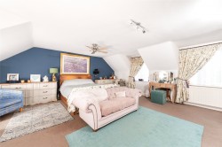 Images for Hillersdon Chase, Stoke Hammond, MK17