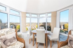 Images for Lanes End, Heath and Reach, LU7
