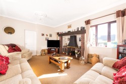 Images for Thirsk Gardens, Bletchley, MK3