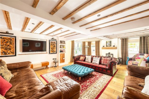 Click the photo for more details of Milton Road, Willen, MK15