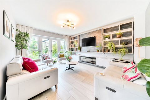 Click the photo for more details of Fensom Place, Oakgrove, MK10
