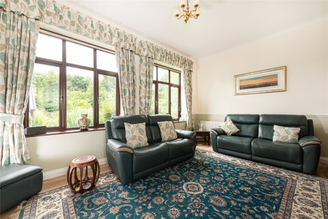 Click the photo for more details of Bradwell Road, Loughton, MK5