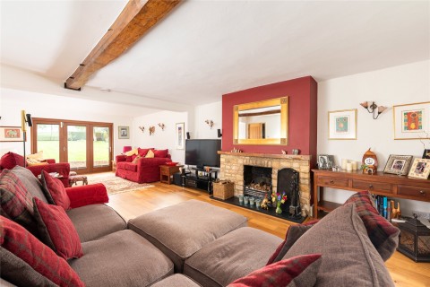 Click the photo for more details of Wood End Lane, Moulsoe, MK16