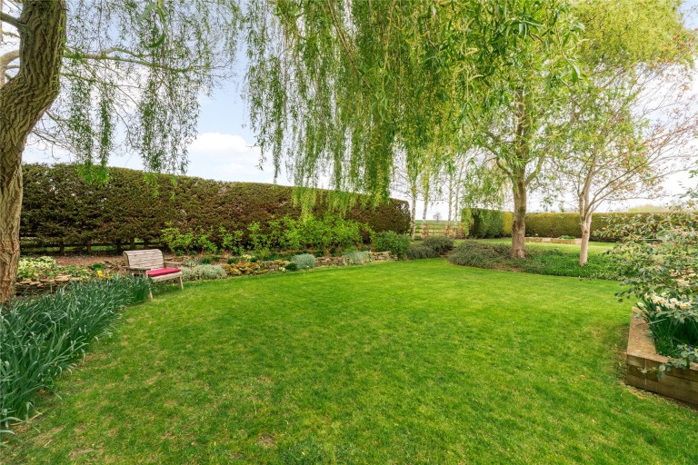Images for Wood End Lane, Moulsoe, MK16