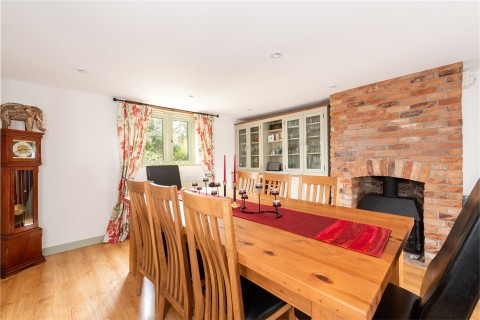 Click the photo for more details of Wood End Lane, Moulsoe, MK16