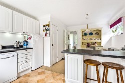 Images for Granes End, Great Linford, MK14