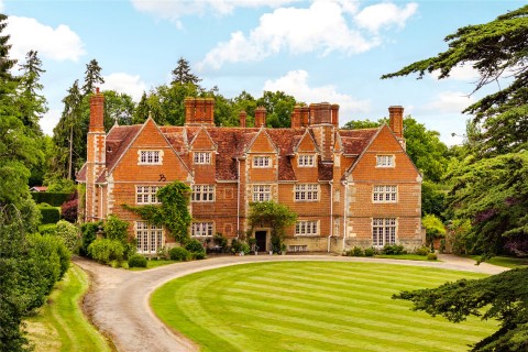 Click the photo for more details of Pound Lane, North Crawley, MK16