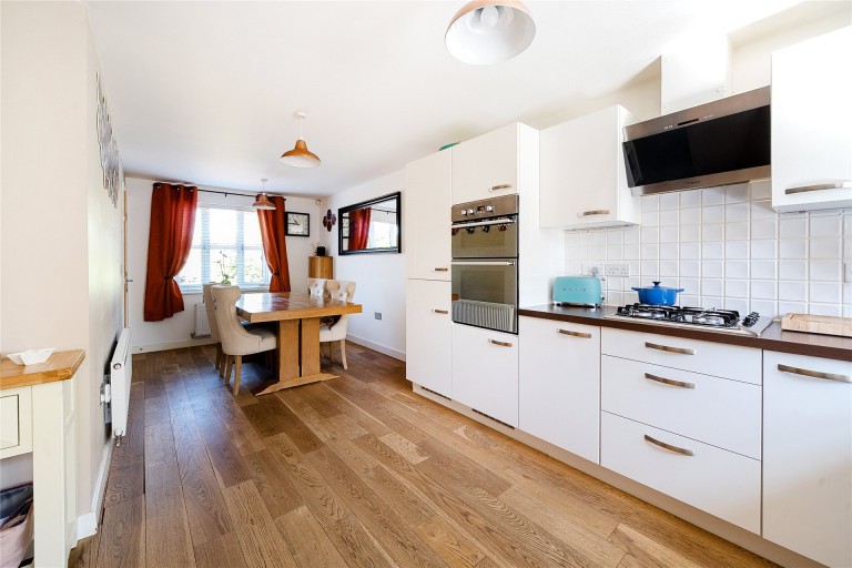 Images for Park Road, Hartwell, NN7