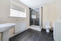 Images for Park Road, Hartwell, NN7
