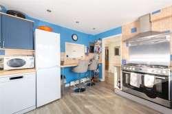 Images for Runnymede, Giffard Park, MK14