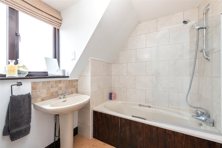 Images for Higham Cross Road, Hanslope, MK19