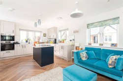 Images for Keeves Avenue, Hanslope, MK19
