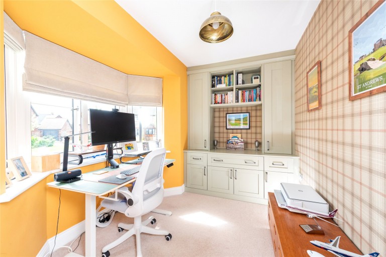 Images for Keeves Avenue, Hanslope, MK19