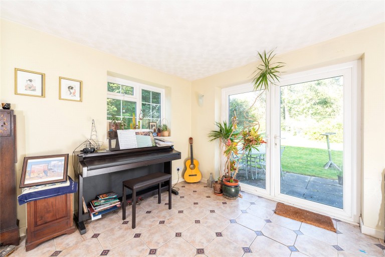 Images for Huxley Close, Newport Pagnell, MK16