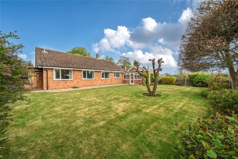 Click the photo for more details of Folly Lane, North Crawley, MK16