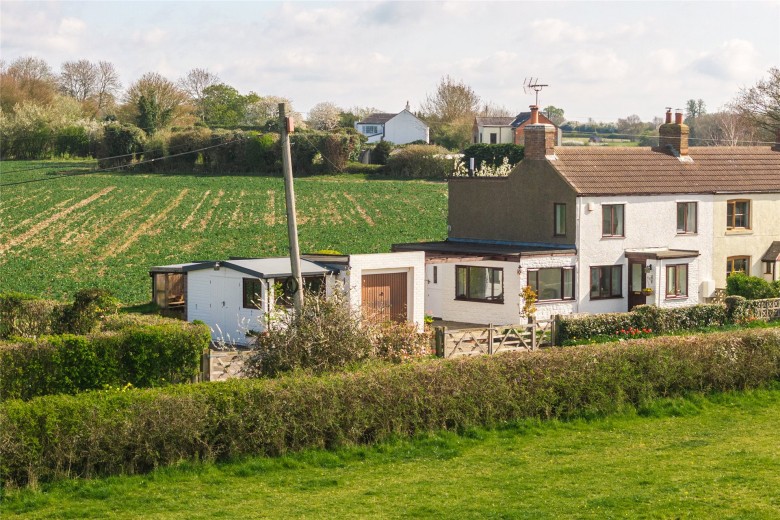 Click the photo for more details of Higham Cross Road, Hanslope, MK19