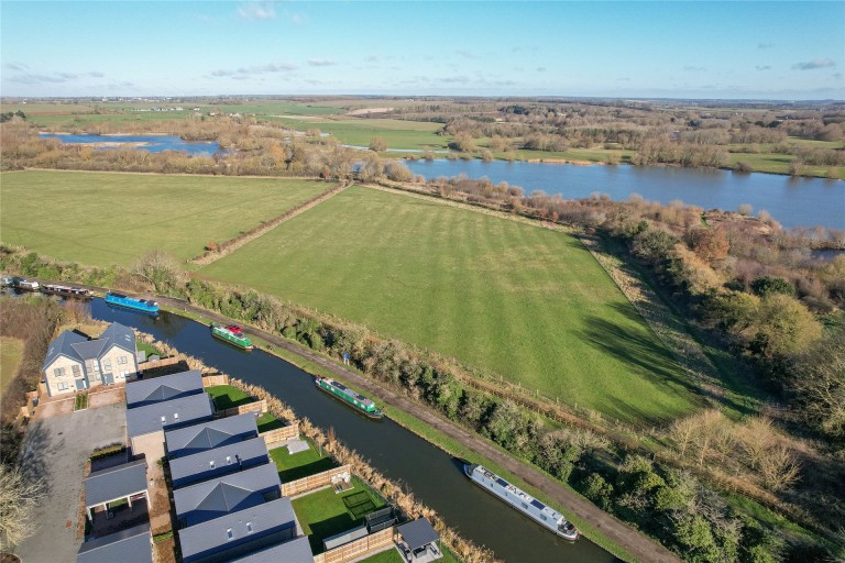 Images for Black Horse Lodge, Oakridge Park, MK14