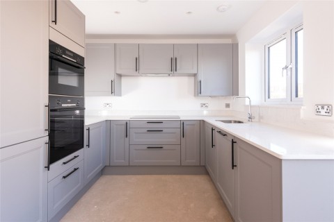 Click the photo for more details of Black Horse Lodge, Oakridge Park, MK14
