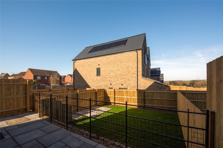 Images for Black Horse Lodge, Oakridge Park, MK14