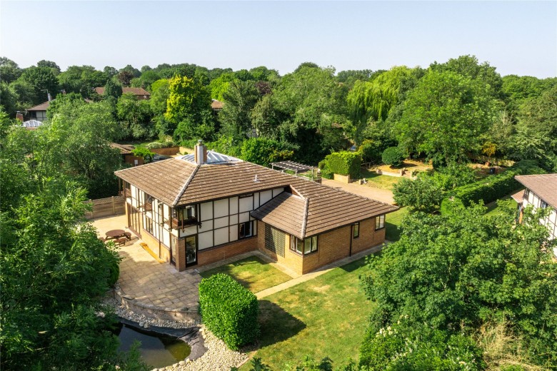 Click the photo for more details of Cottisford Crescent, Marsh Drive, MK14