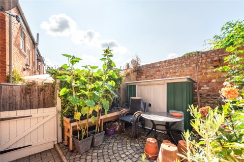 Click the photo for more details of Mill Street, Newport Pagnell, MK16