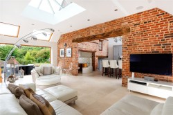 Images for Old Road, Braunston, NN11