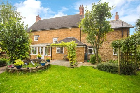 Click the photo for more details of Main Road, Duston, NN5