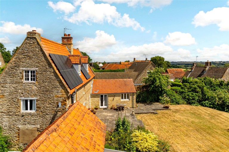 Images for High Street, Great Doddington, NN29