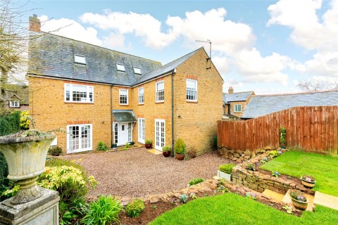 Click the photo for more details of Manor Road, Hanging Houghton, NN6