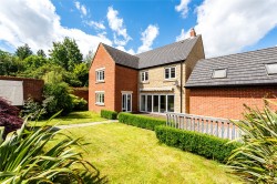 Images for Larbourne Park Road, Flore, NN7