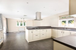 Images for Larbourne Park Road, Flore, NN7