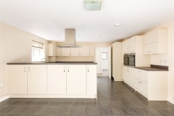 Images for Larbourne Park Road, Flore, NN7
