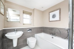 Images for Larbourne Park Road, Flore, NN7